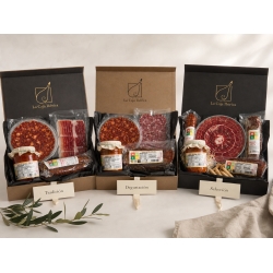 Chollo - Caja ib&eacute;rica gourmet con 10&percnt; de descuento &mdash; jam&oacute;n&comma; lomo y embutidos ib&eacute;ricos