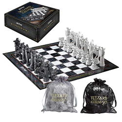 Chollo - Harry Potter Wizard Chess Set | The Noble Collection NN7580